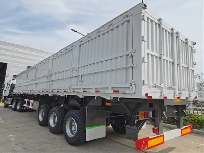 На продају полуприколица са бочним кипом од 30-100 тона